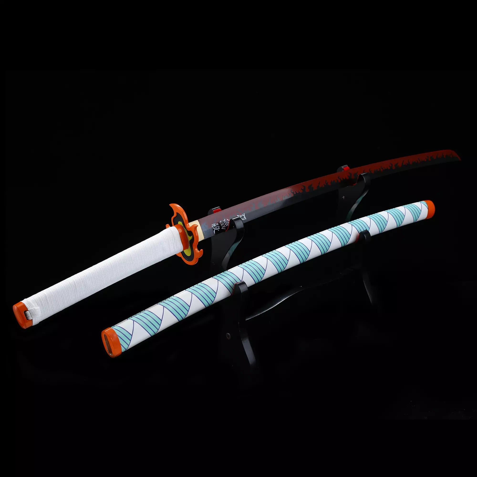 Demon Slayer: Kyojuro Rengoku "Flame Hashira" Nichirin Katana